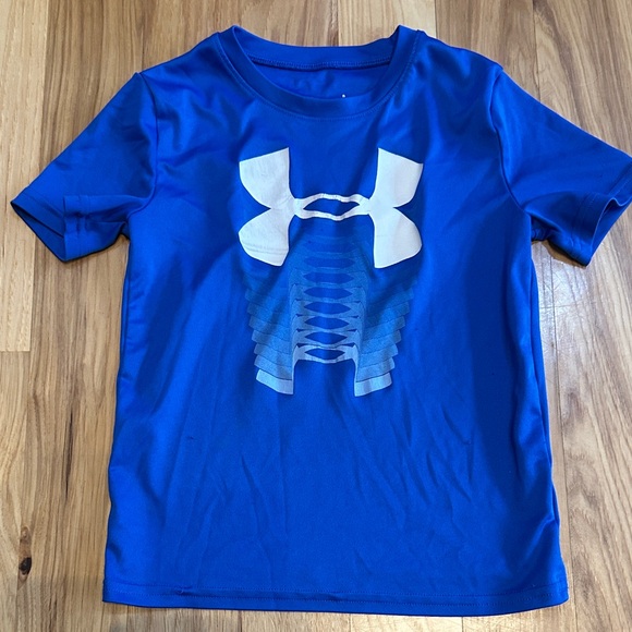 Under Armour Other - Under Armour Kids Royal Blue Tee with Graphic